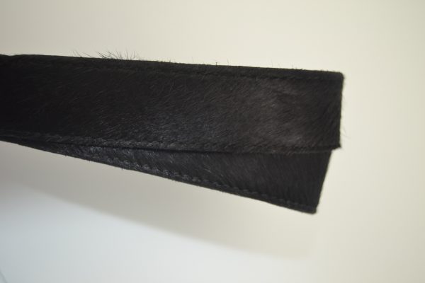 Plat leder 30mm Black Haired - PROMOTIE