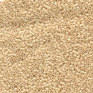 Delica Bead 11/0 - Beige Clair - 204