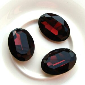Swarovski Faceted Oval Fancy Stone 4127 - 30x22mm - amethyst