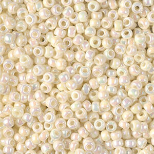 Rocaille 8/0 - Ivory pearl ceylon AB - 486