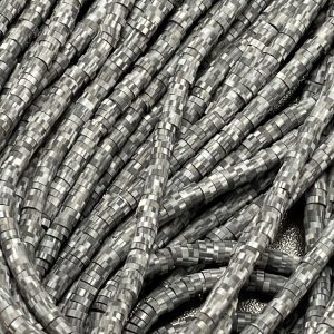 Katsuki beads 4mm op streng - grijs spikkel - Super promotie