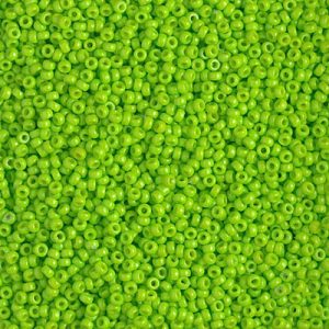 Rocailles 15/0 - duracoat dyed opal kiwi - 4471