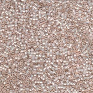 Delica Bead 11/0 - S/L Pale Peach Opal - 1452