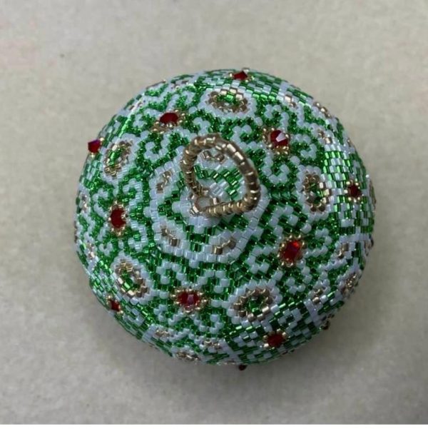 Schema kerstbal 3D - 12 rijen met toupie's