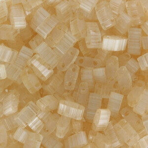 Half Tila bead 5x2.3mm - Silk Pale Light Orange - 2593