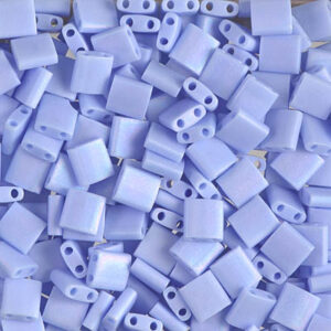 Tila Bead 5 x 5mm - Mat Opaque Light Perwinkle AB - 494FR