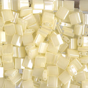 Tila Bead 5 x 5mm - Butter Cream Ceylon - 513