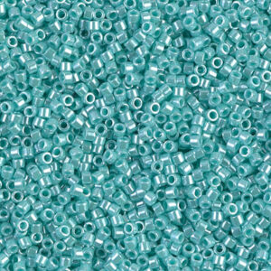 Delica Bead 11/0  -  OPAQUE SEA OPAL LUSTER - 1567