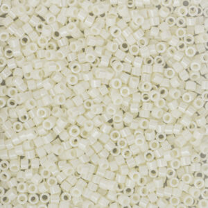 Delica Bead 11/0 - Light Buttercream Ceylon - 2402