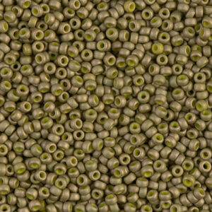 Rocailles 11/0 - matte opaque golden olive luster - 2032
