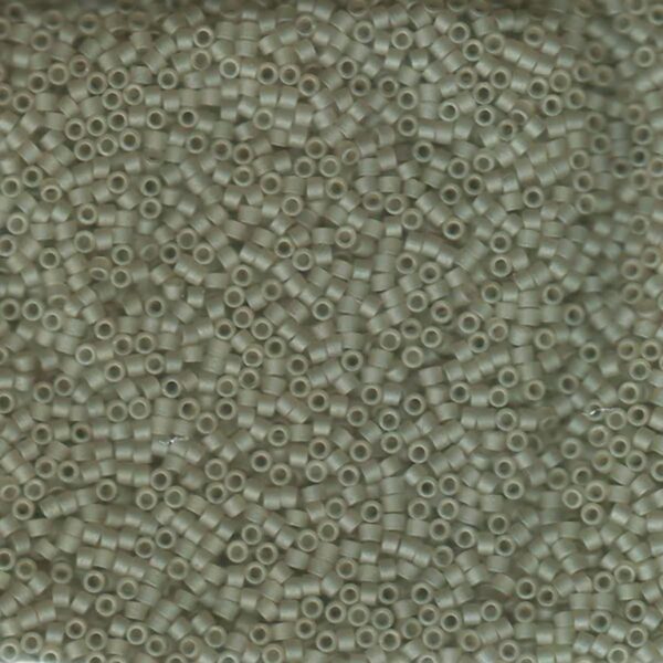 Delica Bead 11/0 - matte transparent oyster - 383